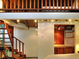 Mayang Private Pool Villa *